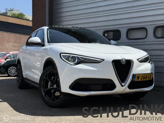 Hoofdafbeelding Alfa Romeo Stelvio Alfa Romeo Stelvio 2.0 T AWD Super TREKHAAK|PANORAMADAK