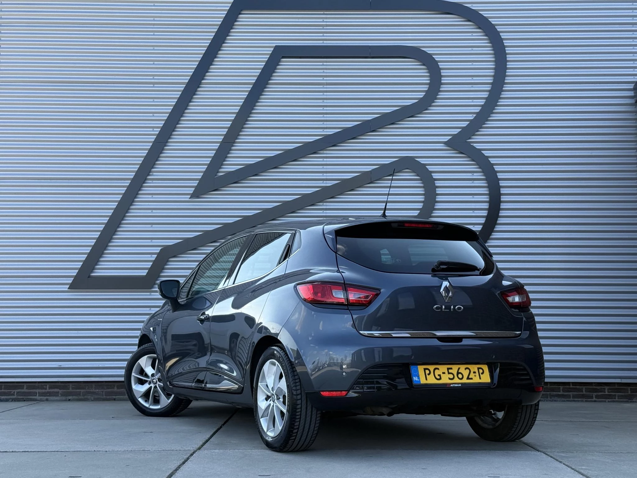 Hoofdafbeelding Renault Clio