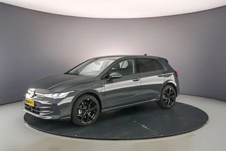 Volkswagen Golf Life Edition  1.5 TSI eHybrid 204pk DSG Automaat Adaptive cruise control, Navigatie, LED verlichting, Achteruitrijcamera, App connect, Parkeersensoren, Airco, DAB, Radio