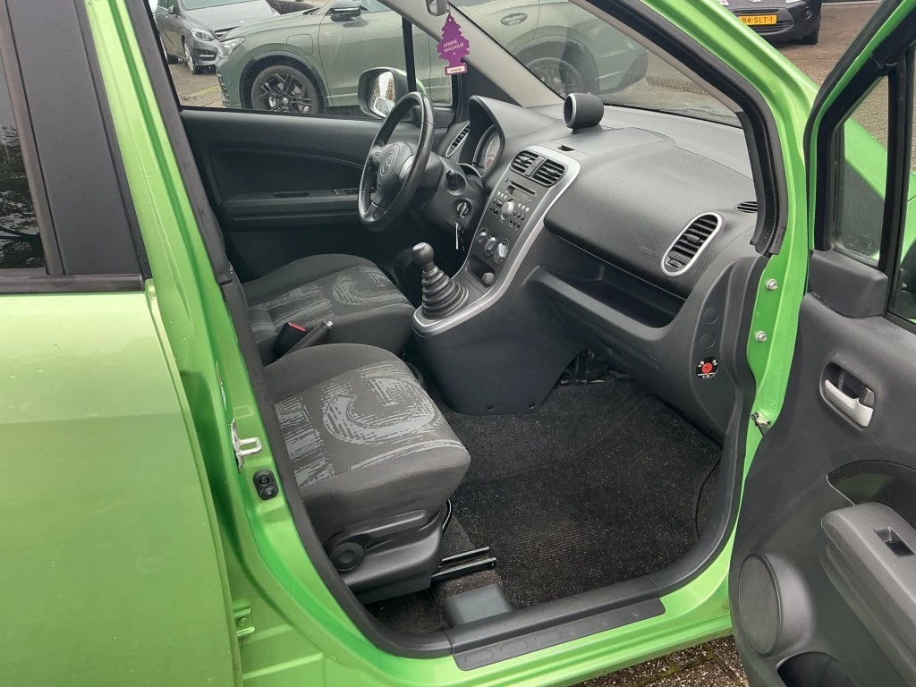 Hoofdafbeelding Opel Agila