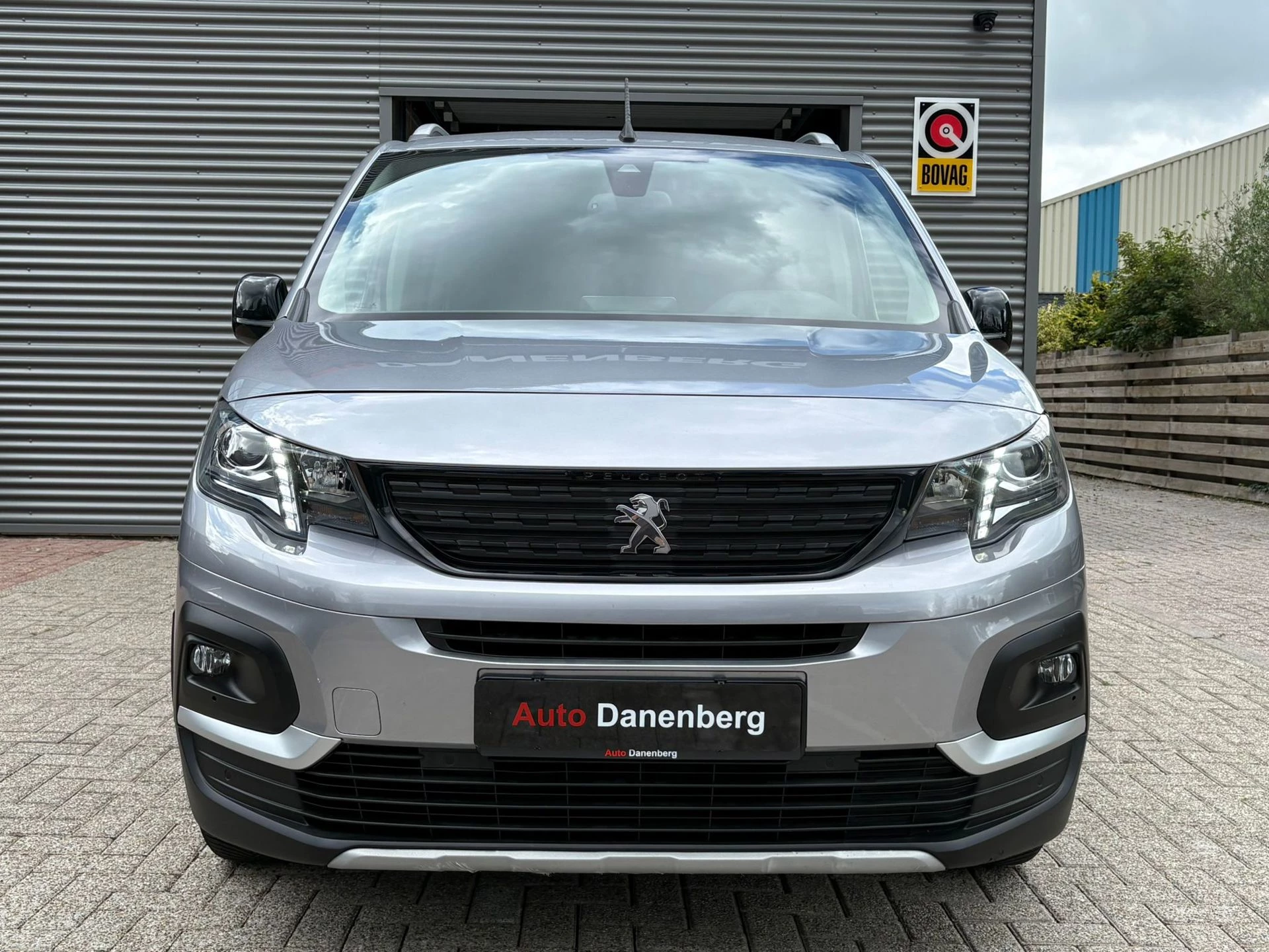 Hoofdafbeelding Peugeot Rifter