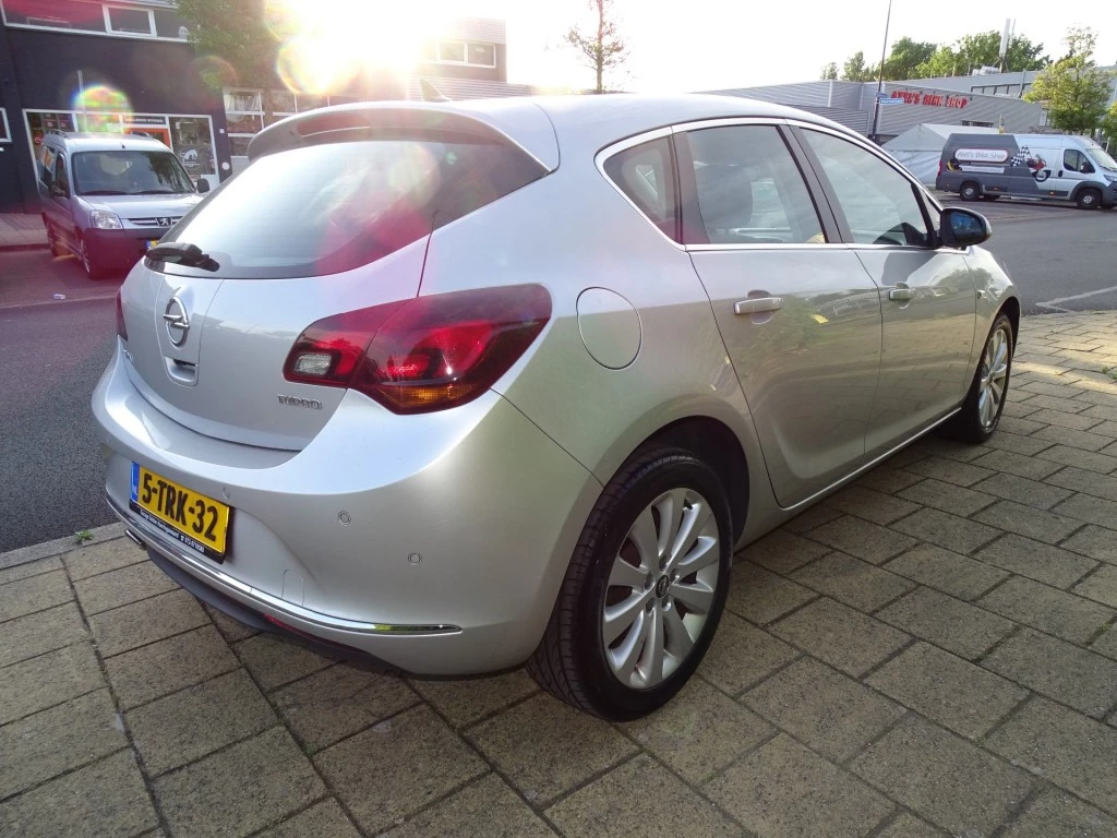 Hoofdafbeelding Opel Astra