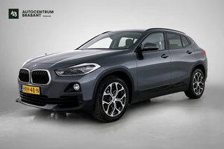 Hoofdafbeelding BMW X2 BMW X2 SDrive18i Executive Edition (GROOT-NAVIGATIE, STOELVERWARMING, CAMERA, PDC, DEALER ONDERHOUDEN, LED,