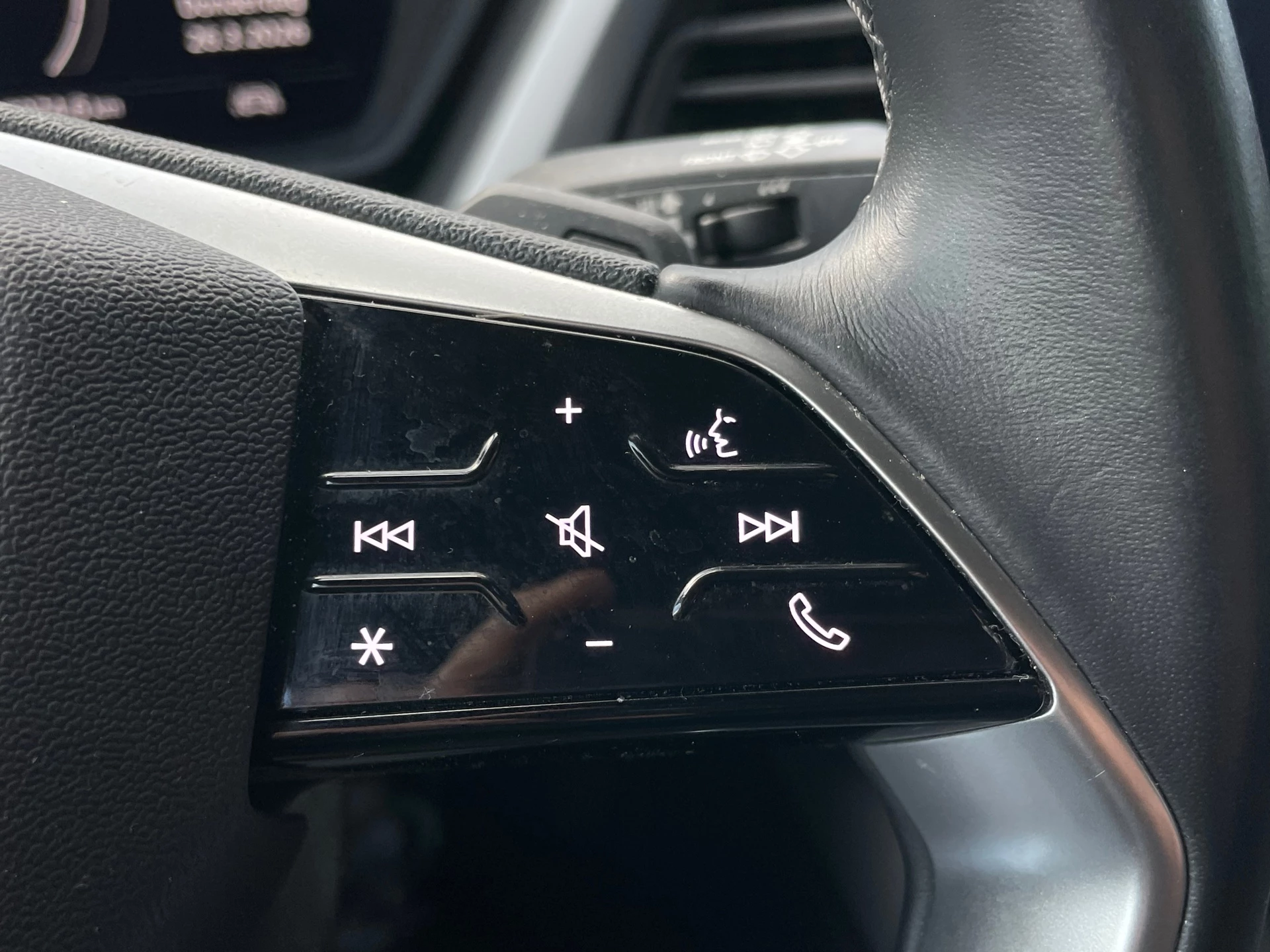 Hoofdafbeelding Audi Q4 e-tron