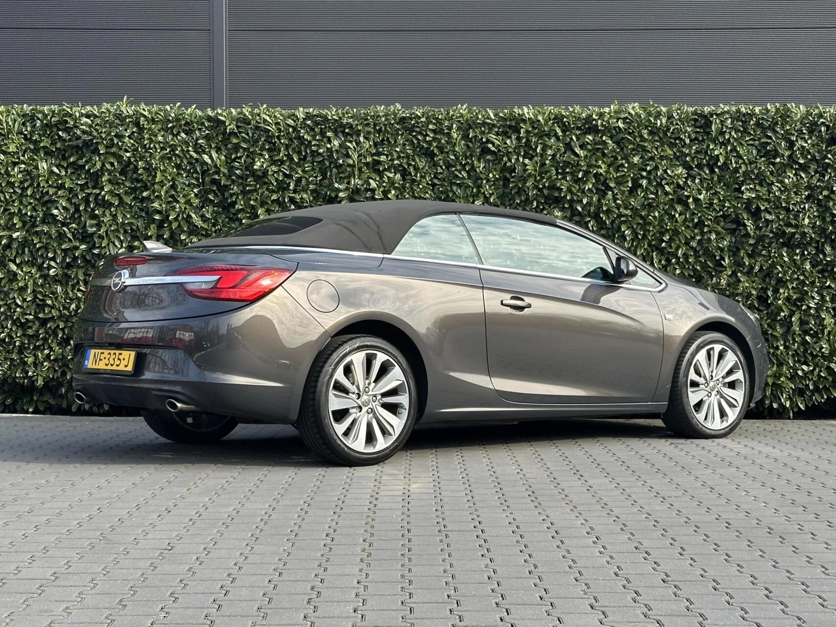 Hoofdafbeelding Opel Cascada