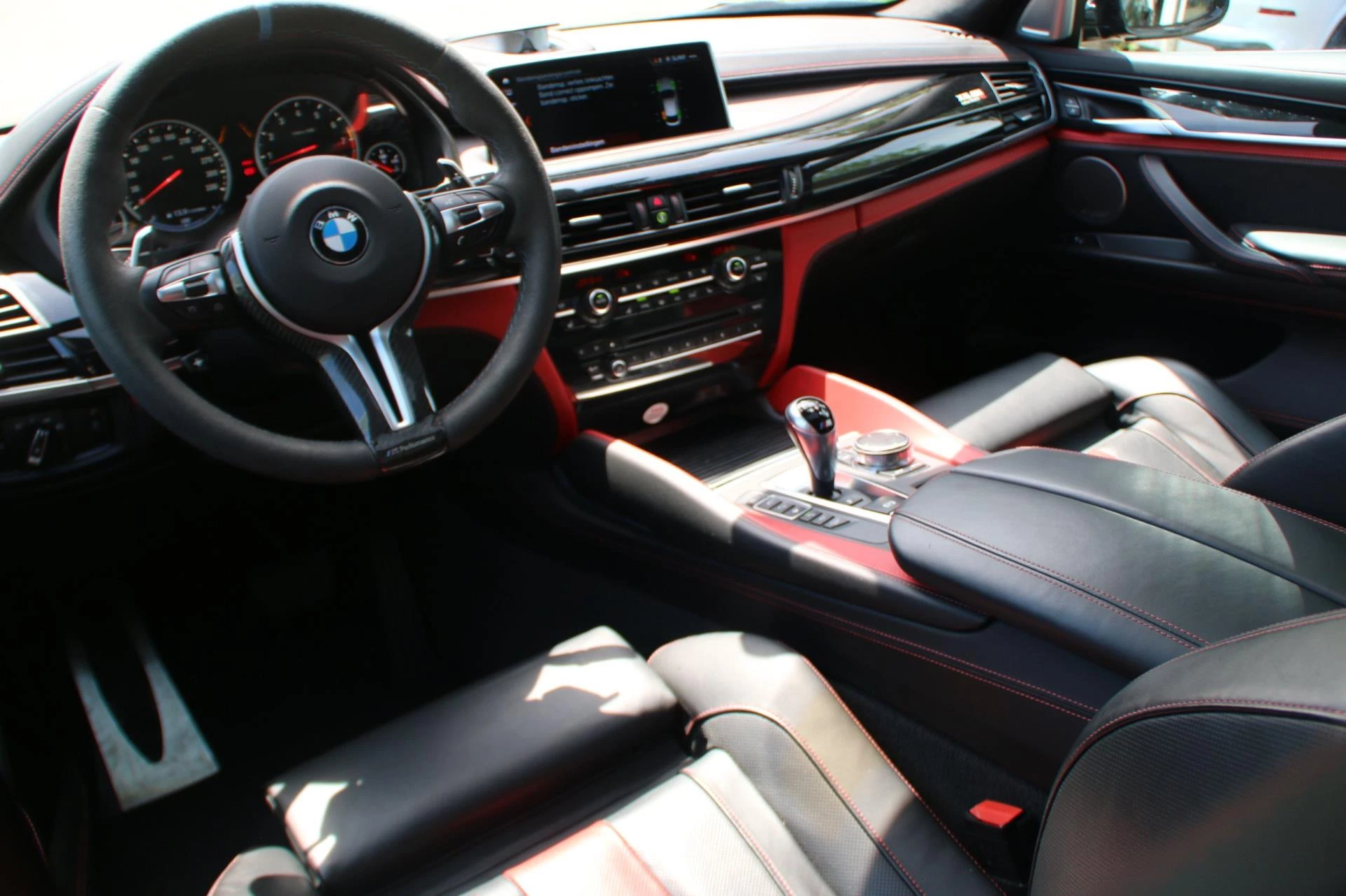 Hoofdafbeelding BMW X6