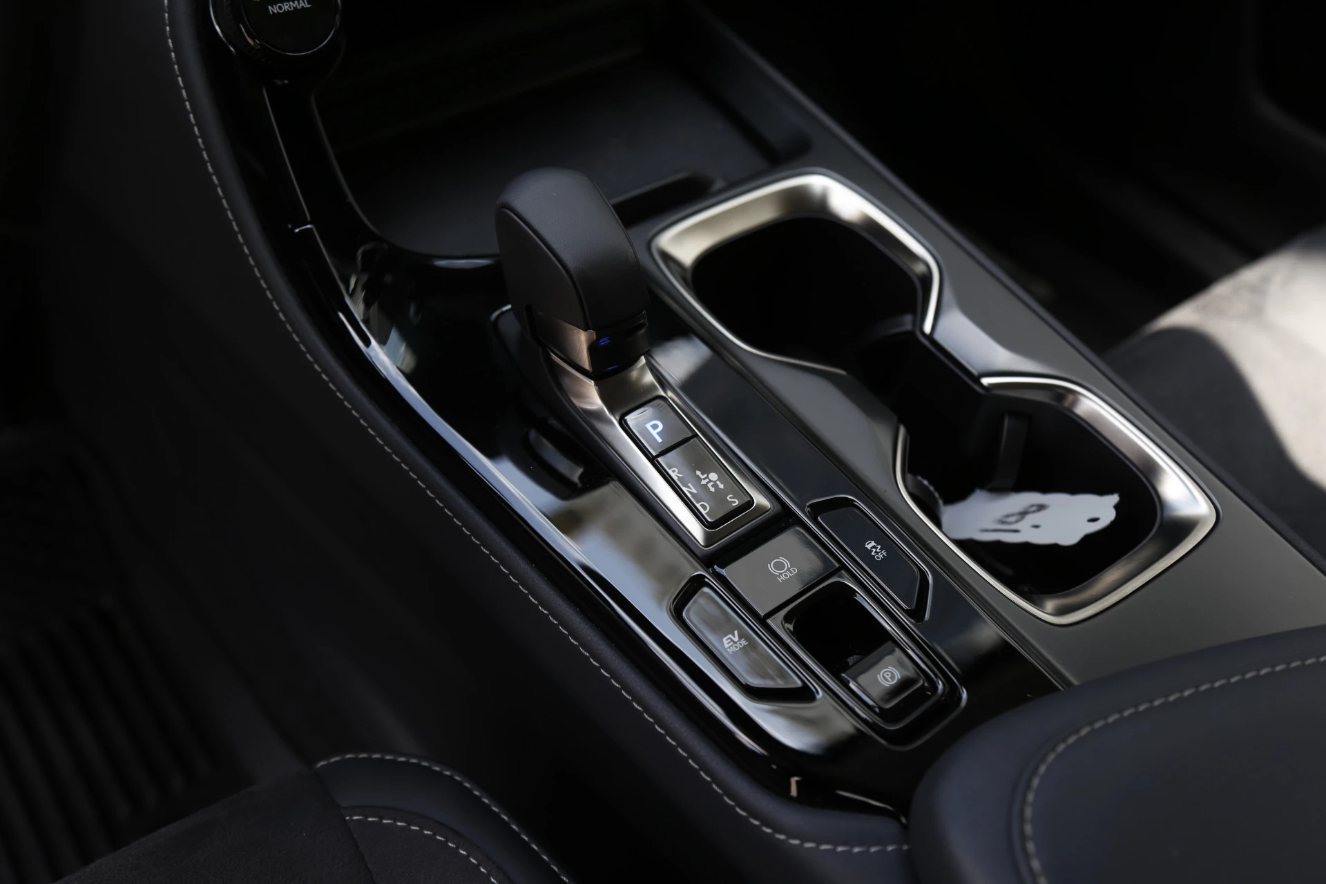 Hoofdafbeelding Lexus NX