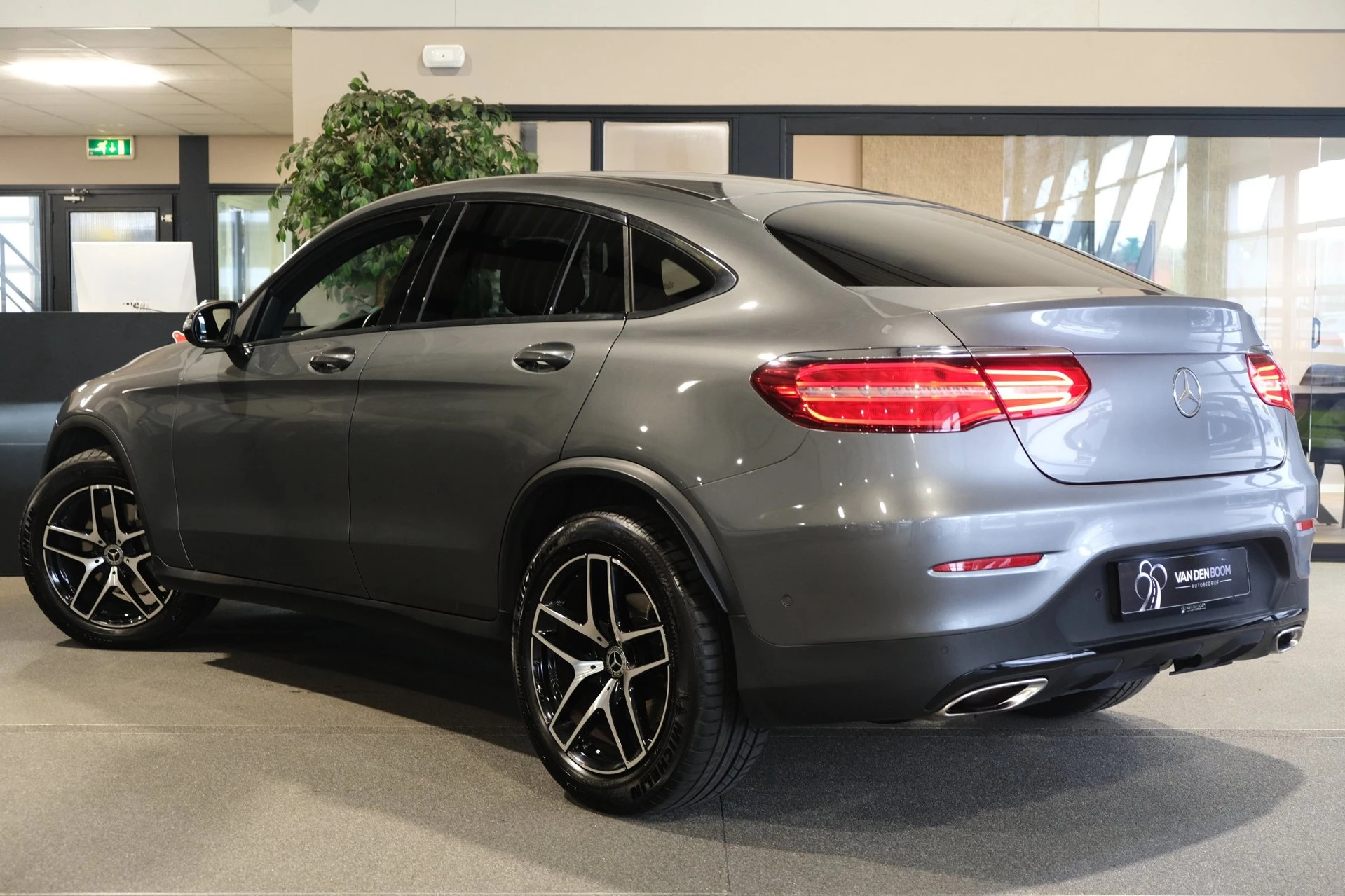 Hoofdafbeelding Mercedes-Benz GLC
