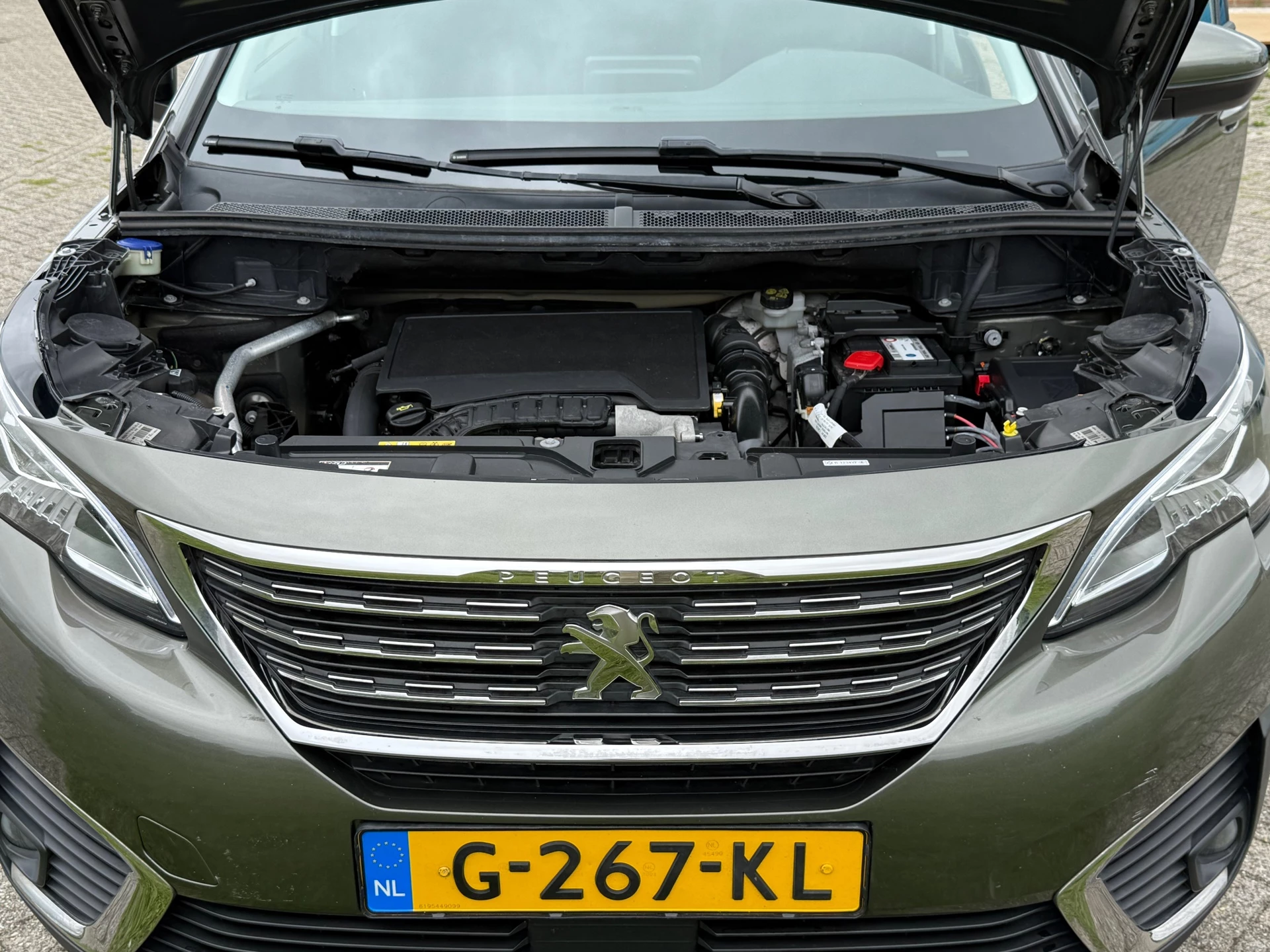 Hoofdafbeelding Peugeot 5008