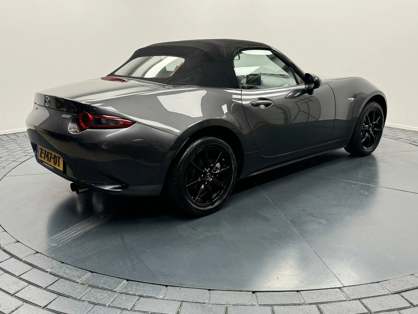 Hoofdafbeelding Mazda MX-5