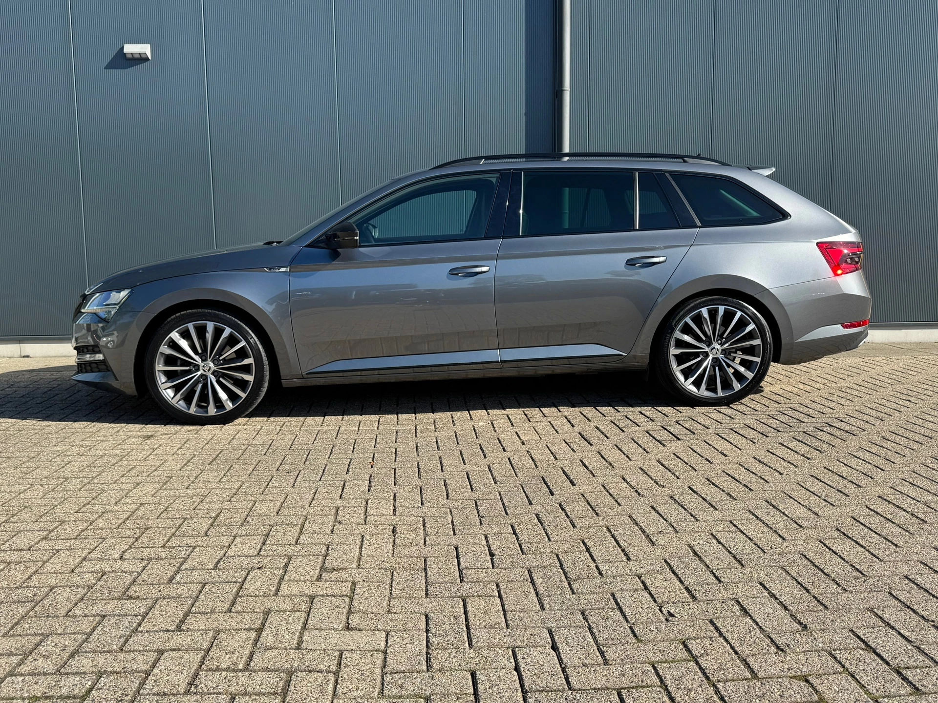 Hoofdafbeelding Škoda Superb