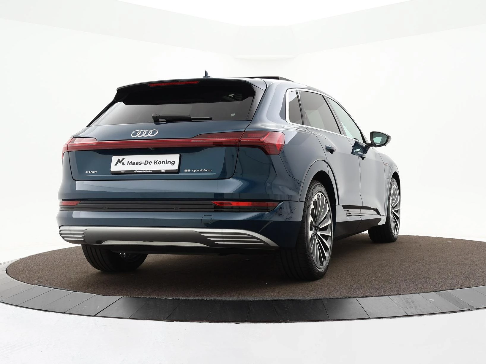 Hoofdafbeelding Audi e-tron