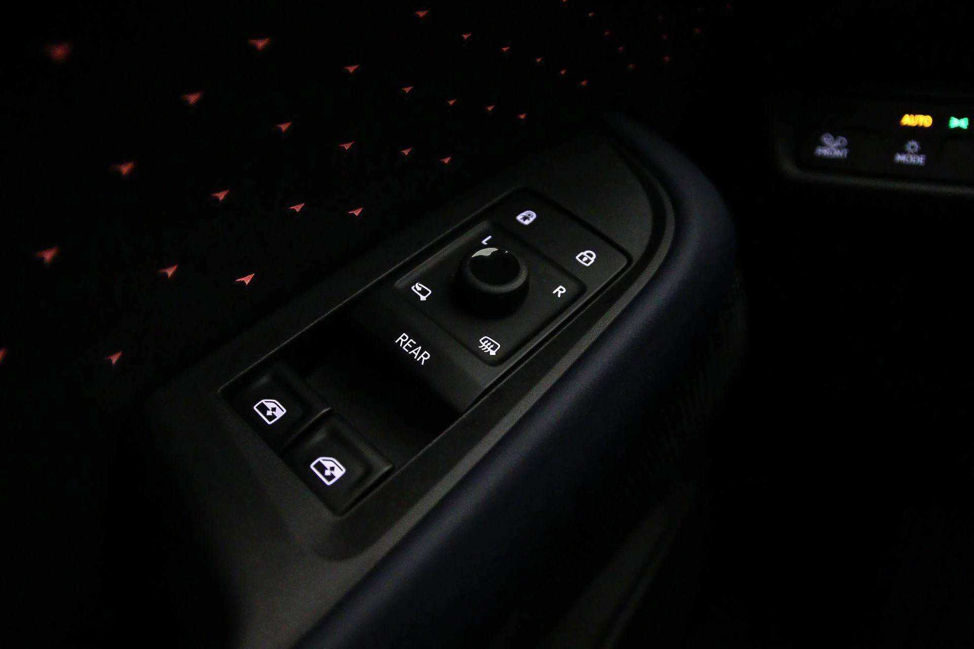 Hoofdafbeelding CUPRA Tavascan