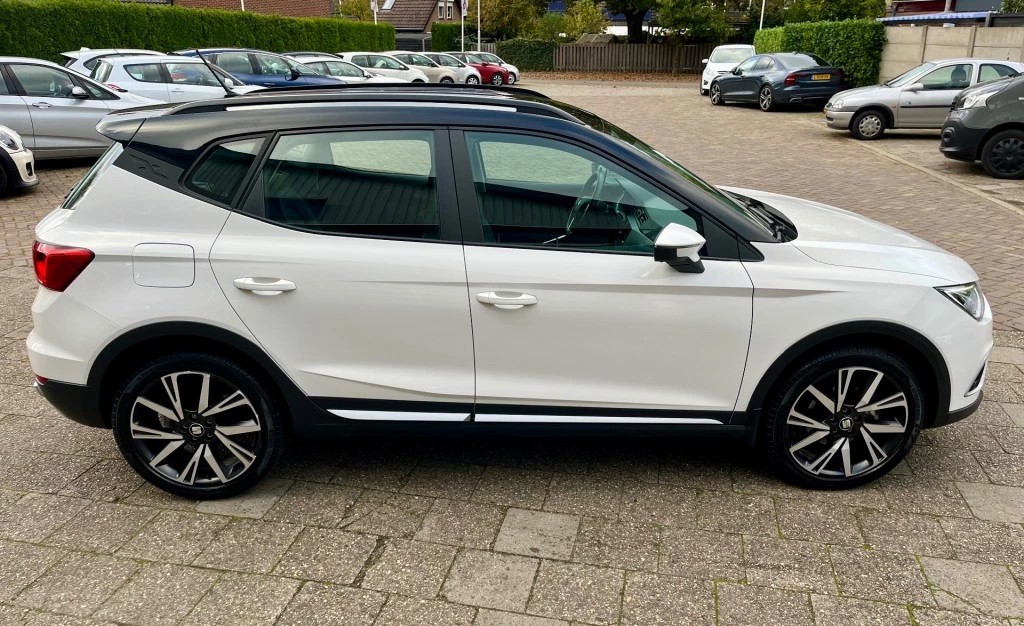 Hoofdafbeelding SEAT Arona