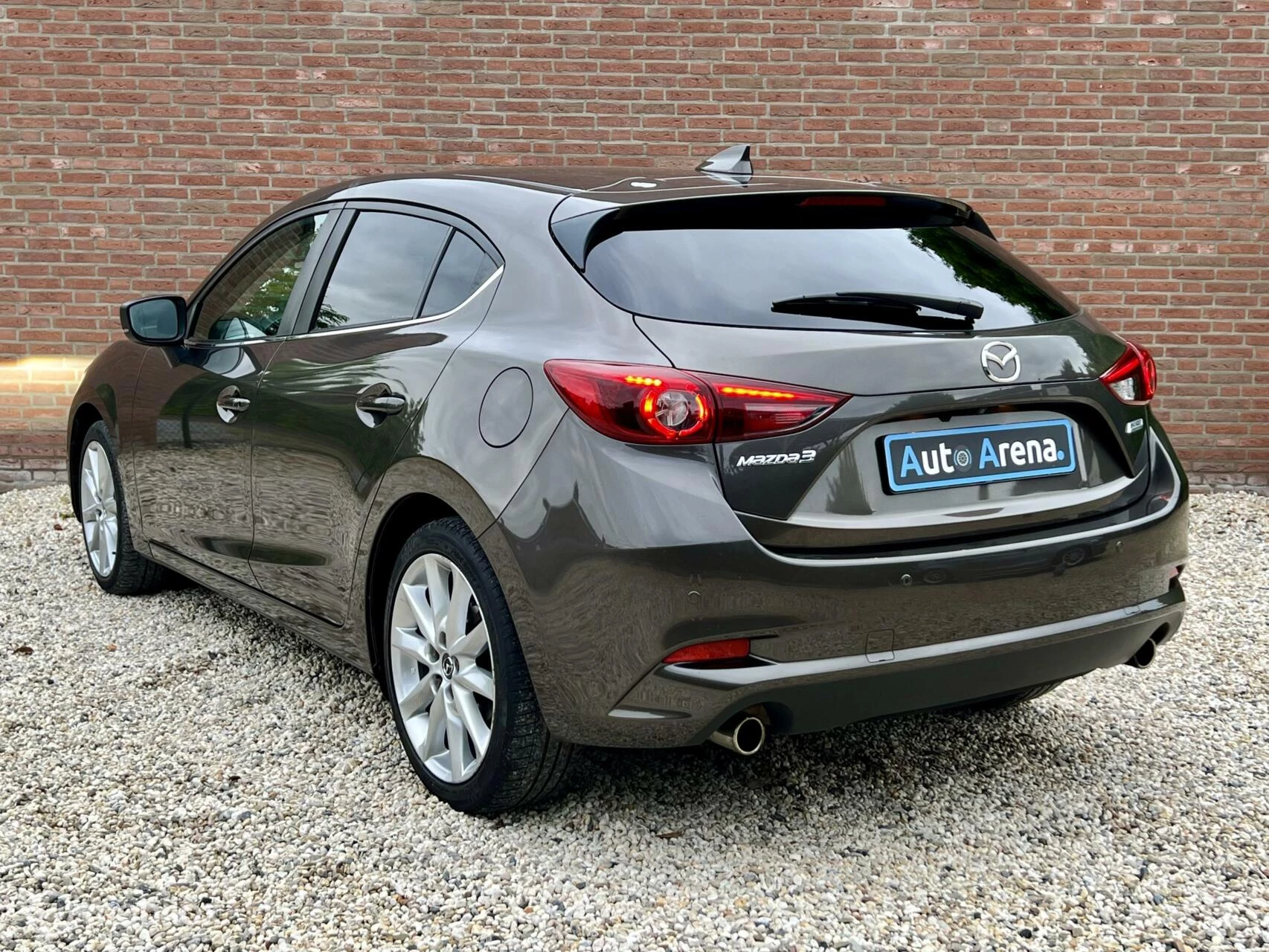 Hoofdafbeelding Mazda 3