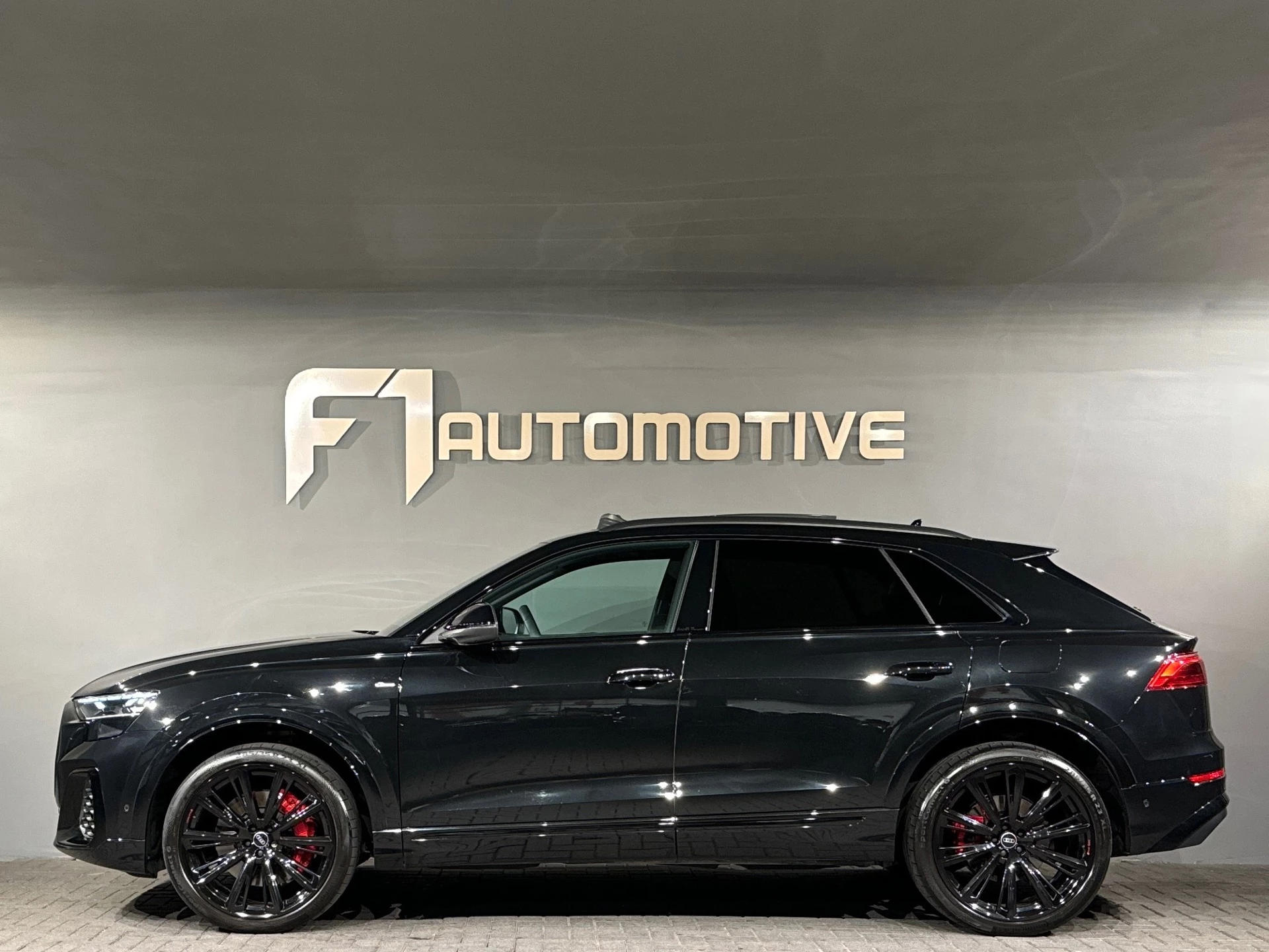 Hoofdafbeelding Audi Q8