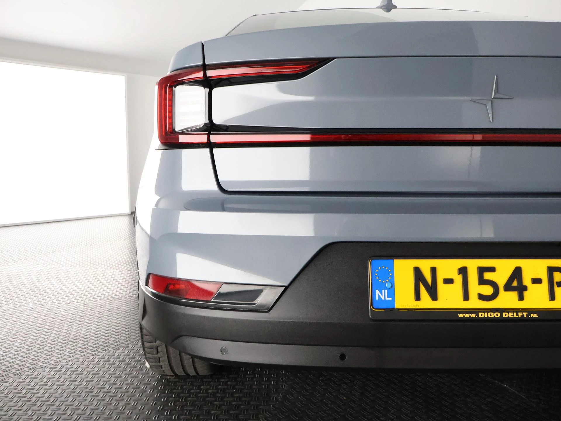 Hoofdafbeelding Polestar 2