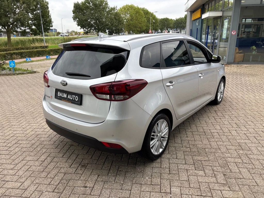 Hoofdafbeelding Kia Carens
