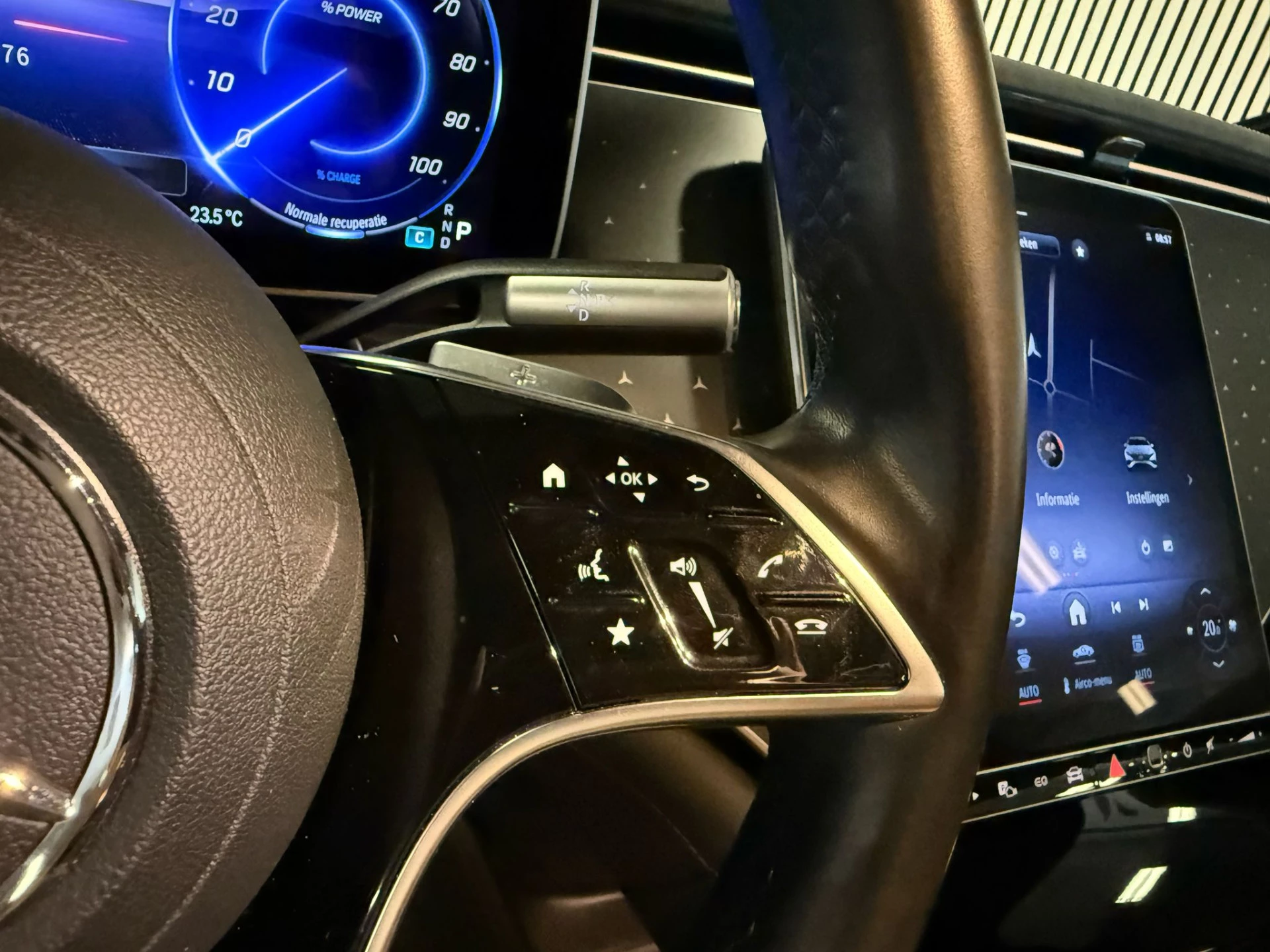 Hoofdafbeelding Mercedes-Benz EQS