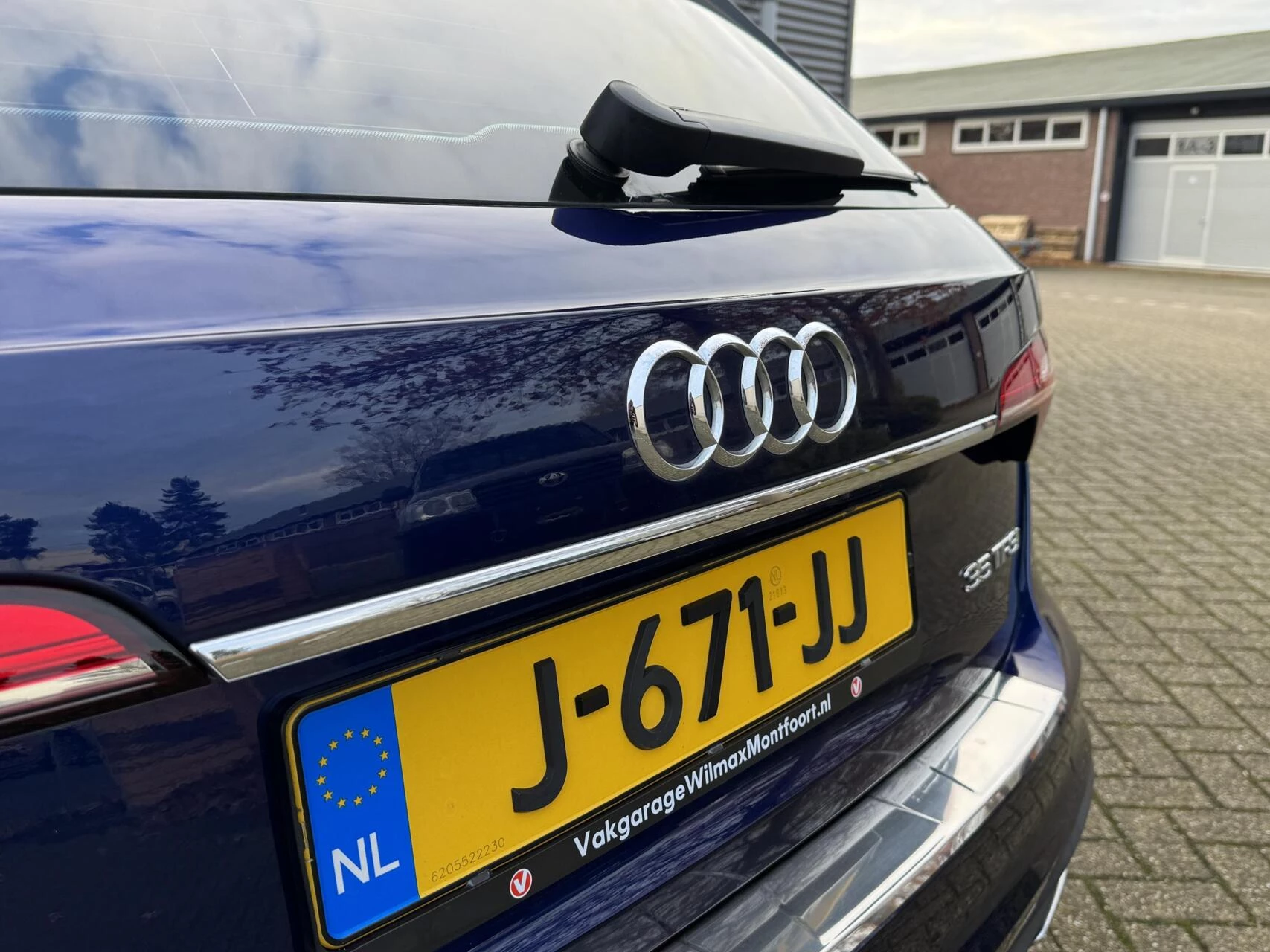 Hoofdafbeelding Audi A4