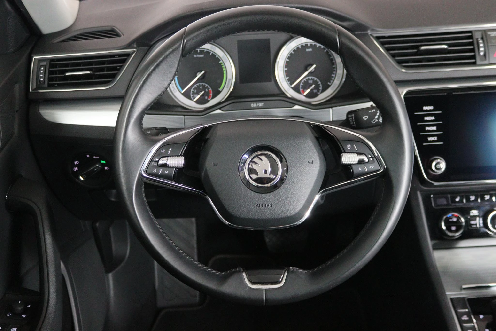 Hoofdafbeelding Škoda Superb