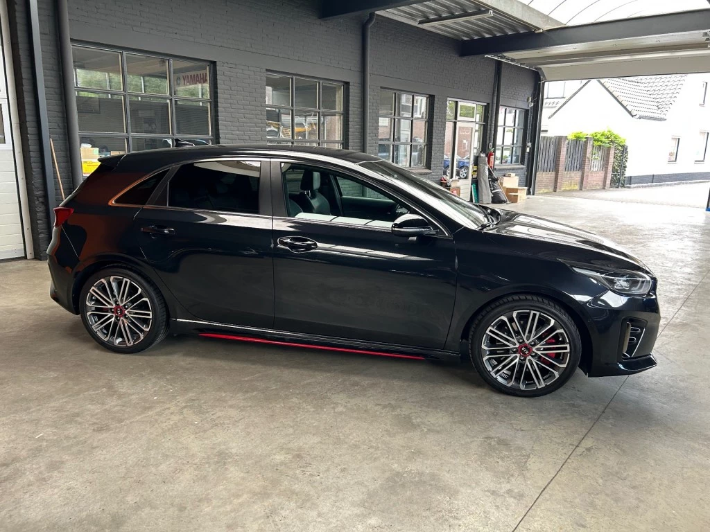 Hoofdafbeelding Kia Ceed
