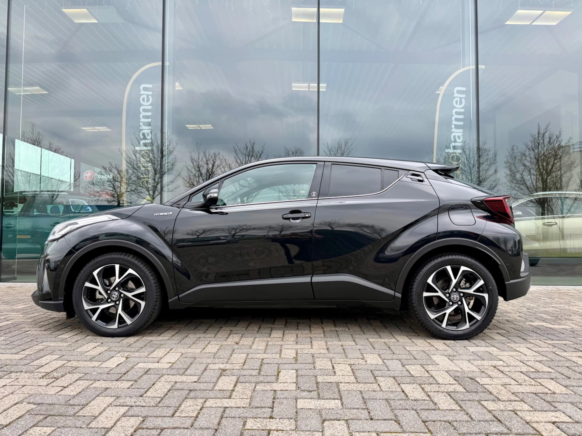 Hoofdafbeelding Toyota C-HR