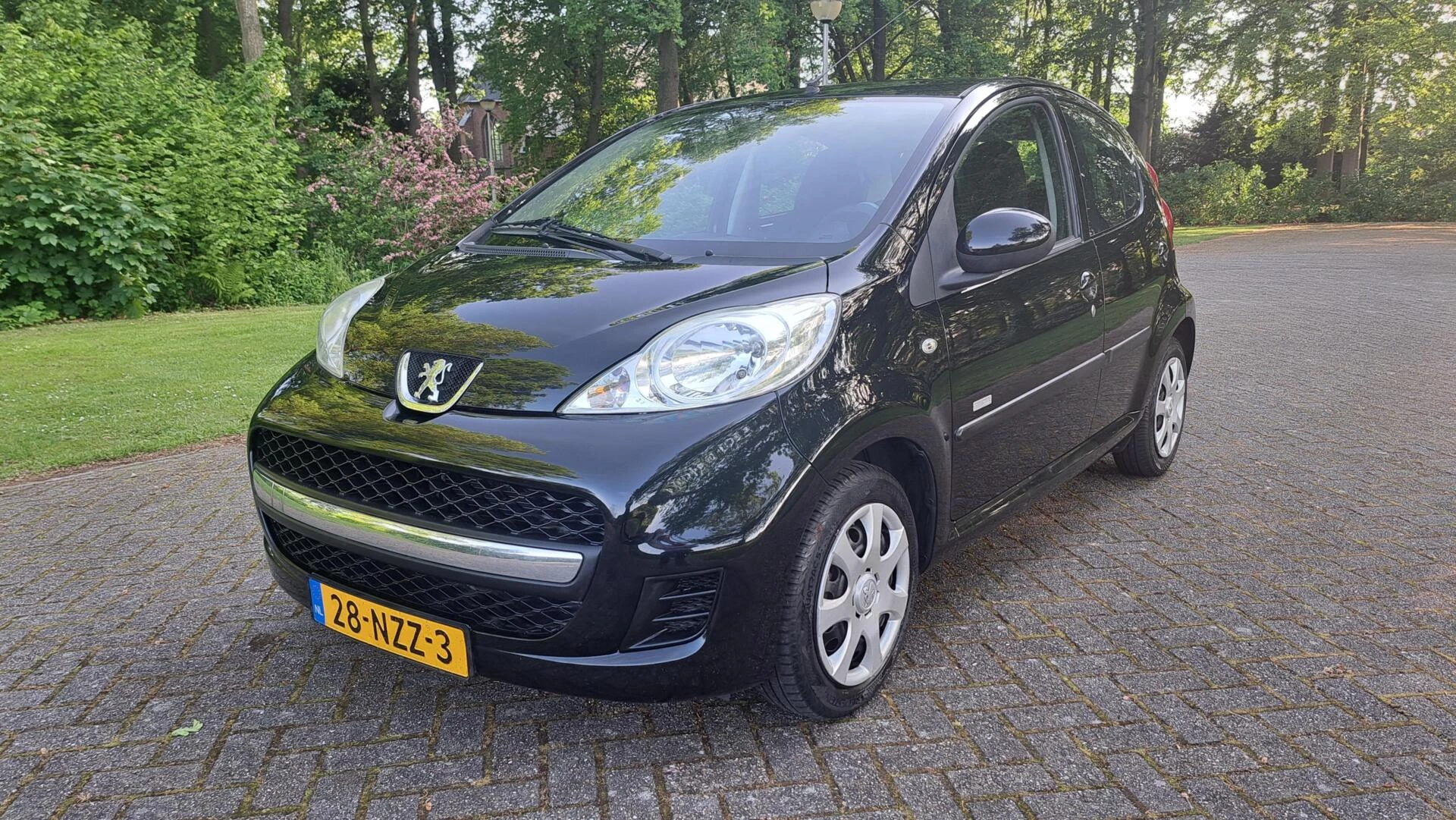 Hoofdafbeelding Peugeot 107
