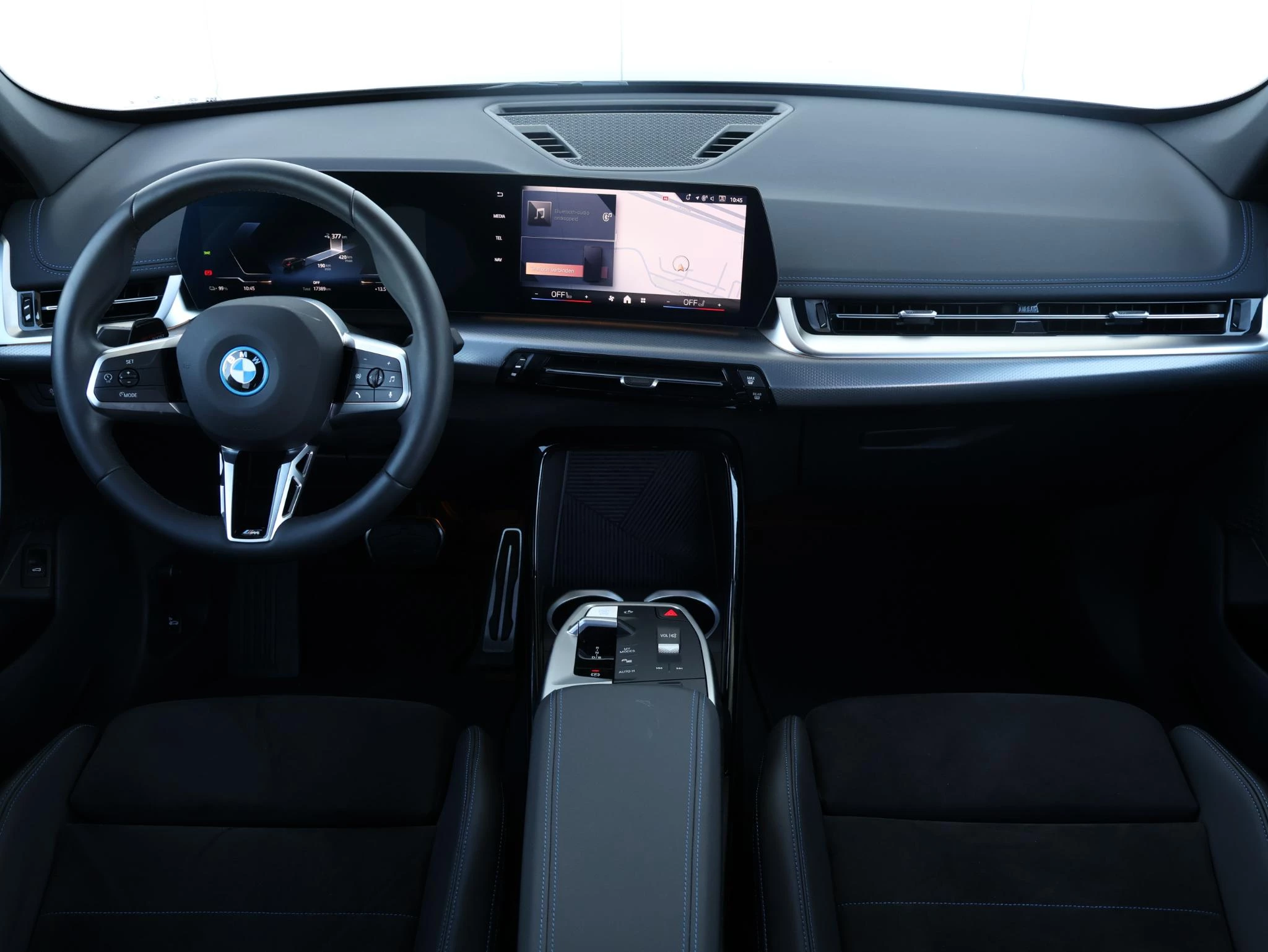 Hoofdafbeelding BMW iX1