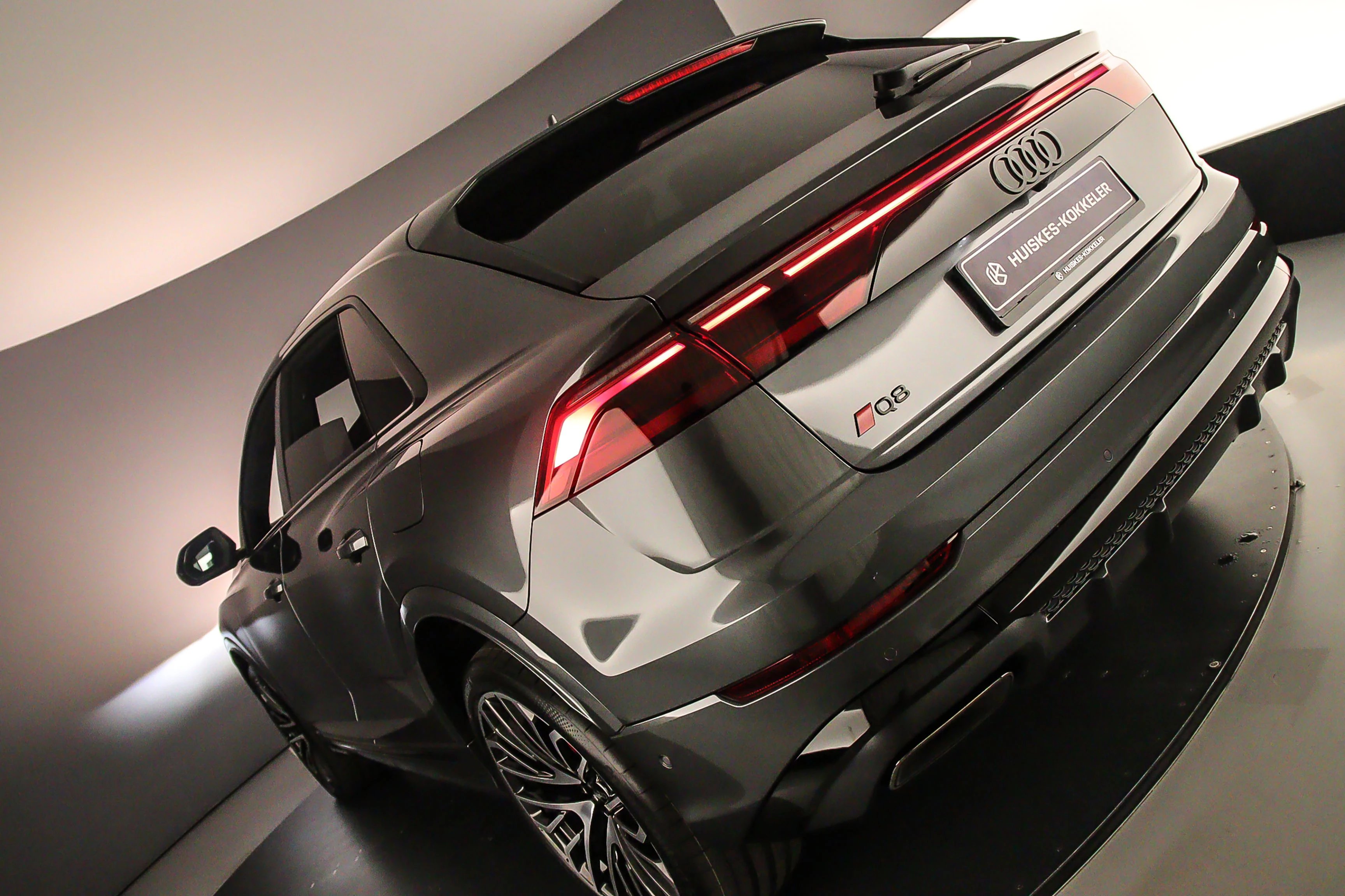 Hoofdafbeelding Audi Q8