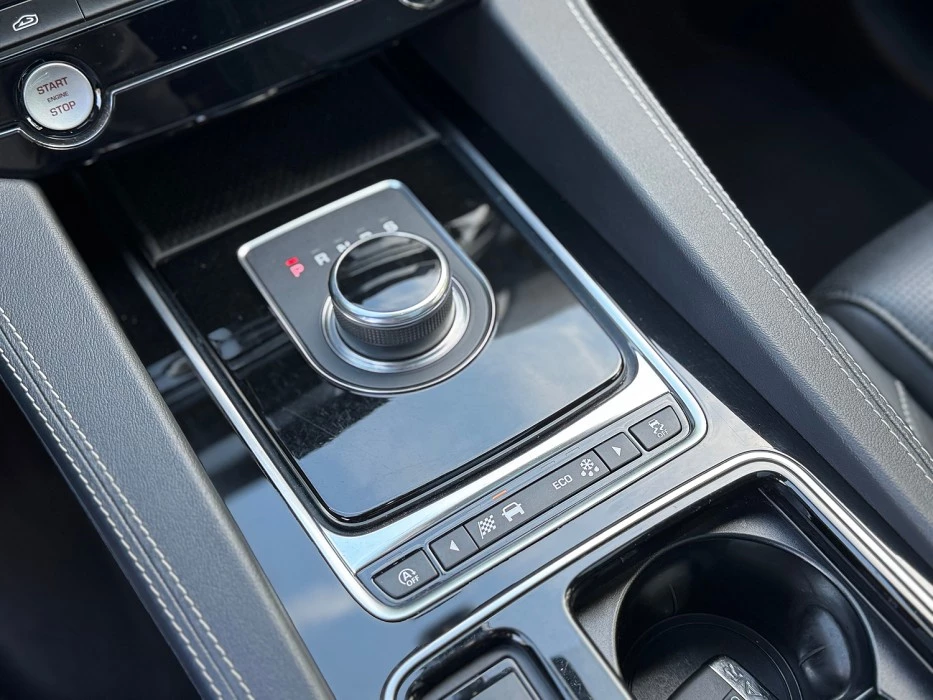 Hoofdafbeelding Jaguar F-PACE