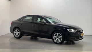 Audi A3 Limousine 30 TFSI Pro Line Navigatie Airco Cruise Control