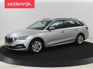 Hoofdafbeelding Škoda Octavia Skoda Octavia 1.0 e-TSI Ambition | Stoelverwarming | Trekhaak |  Carplay | Navigatie | Full LED | Parkeerhulp | Cruise control | Climate control | Bluetooth