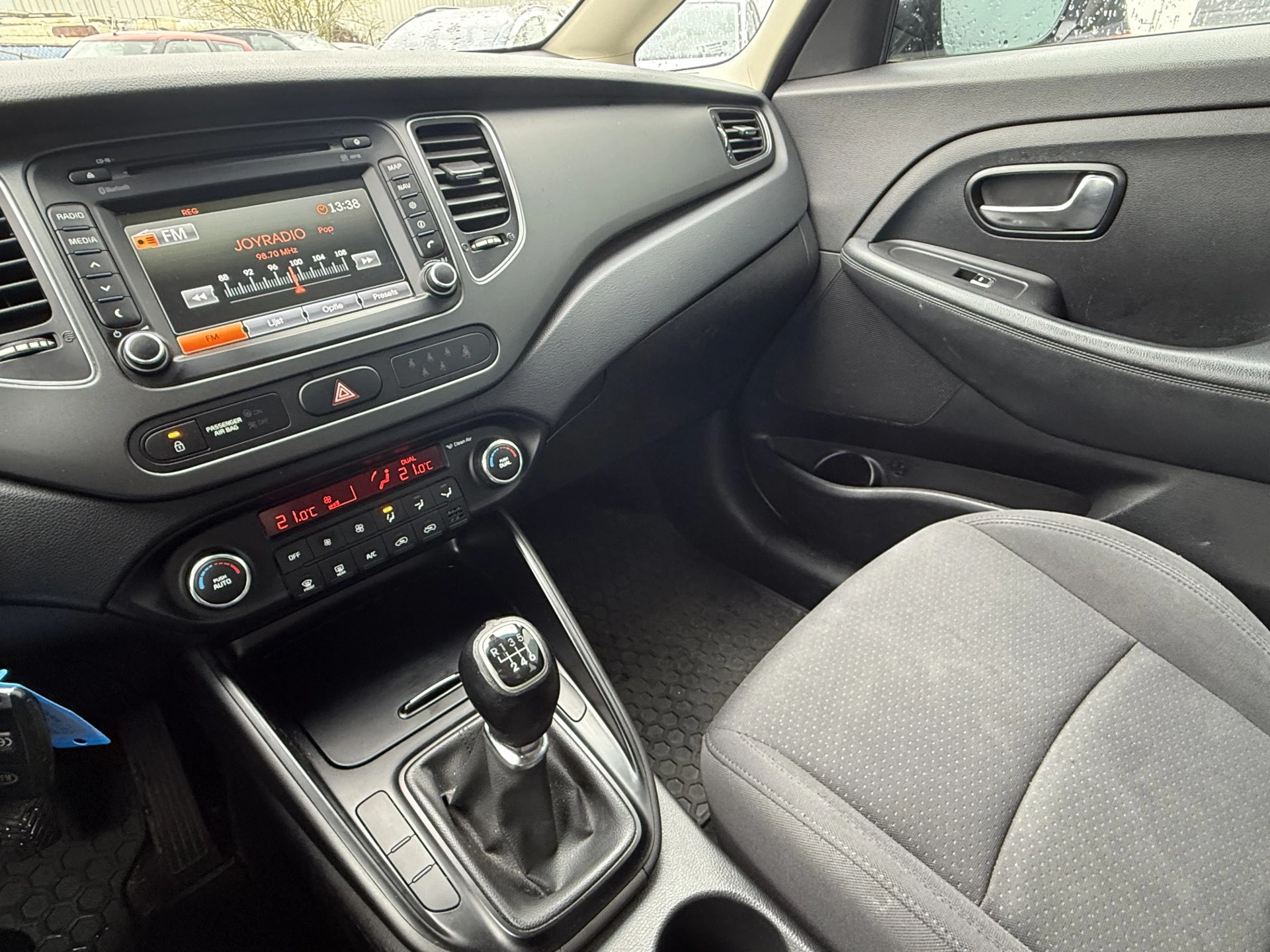 Hoofdafbeelding Kia Carens