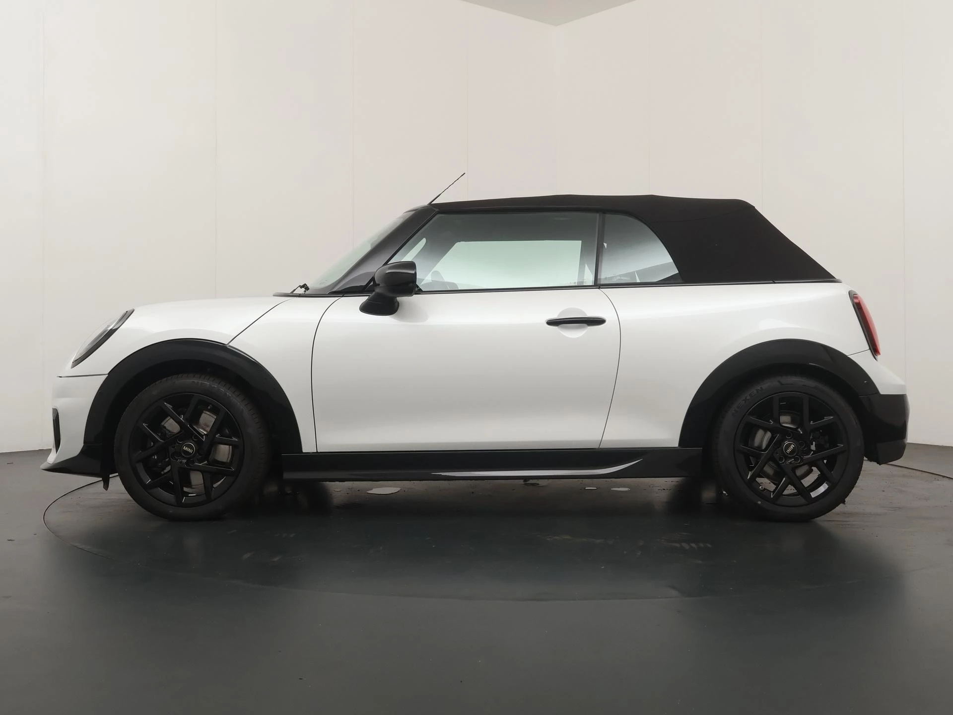 Hoofdafbeelding MINI Cooper Cabrio