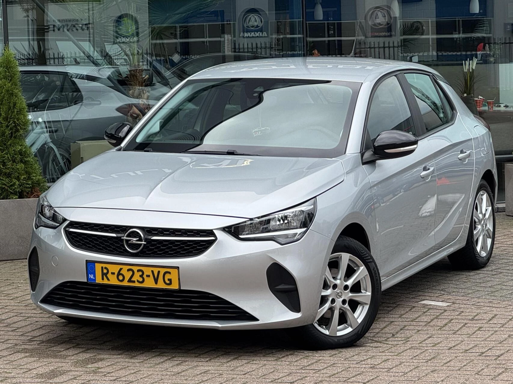 Hoofdafbeelding Opel Corsa
