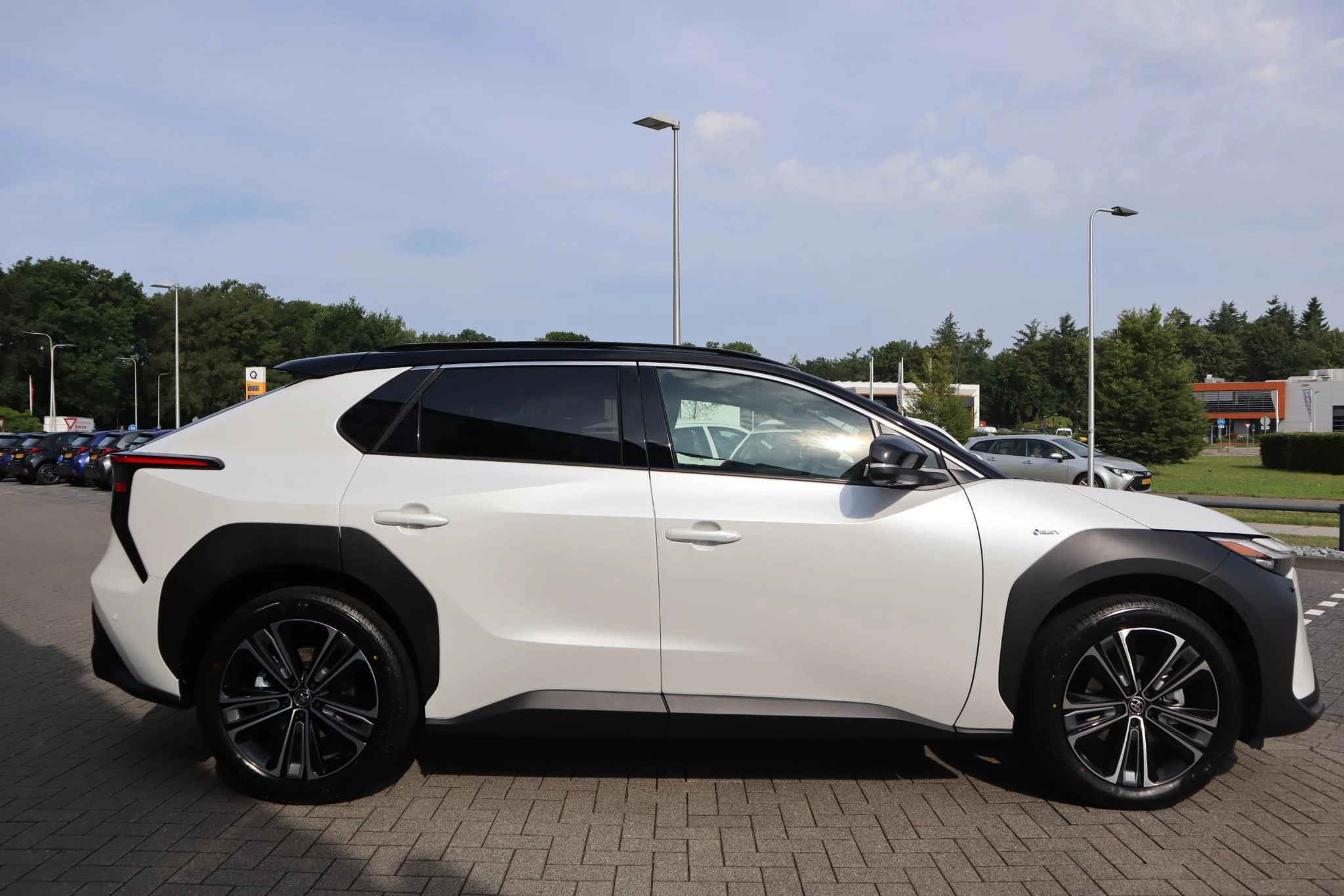 Hoofdafbeelding Toyota bZ4X
