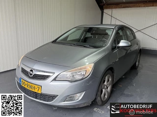 Opel Astra 1.6 Turbo GT