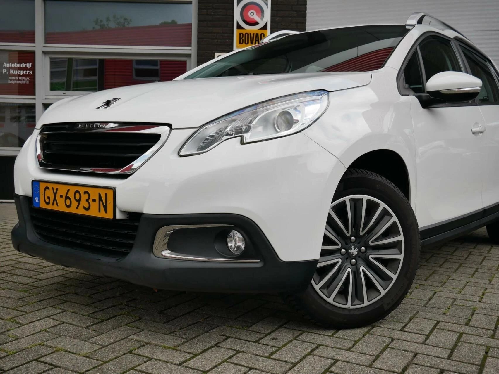 Hoofdafbeelding Peugeot 2008