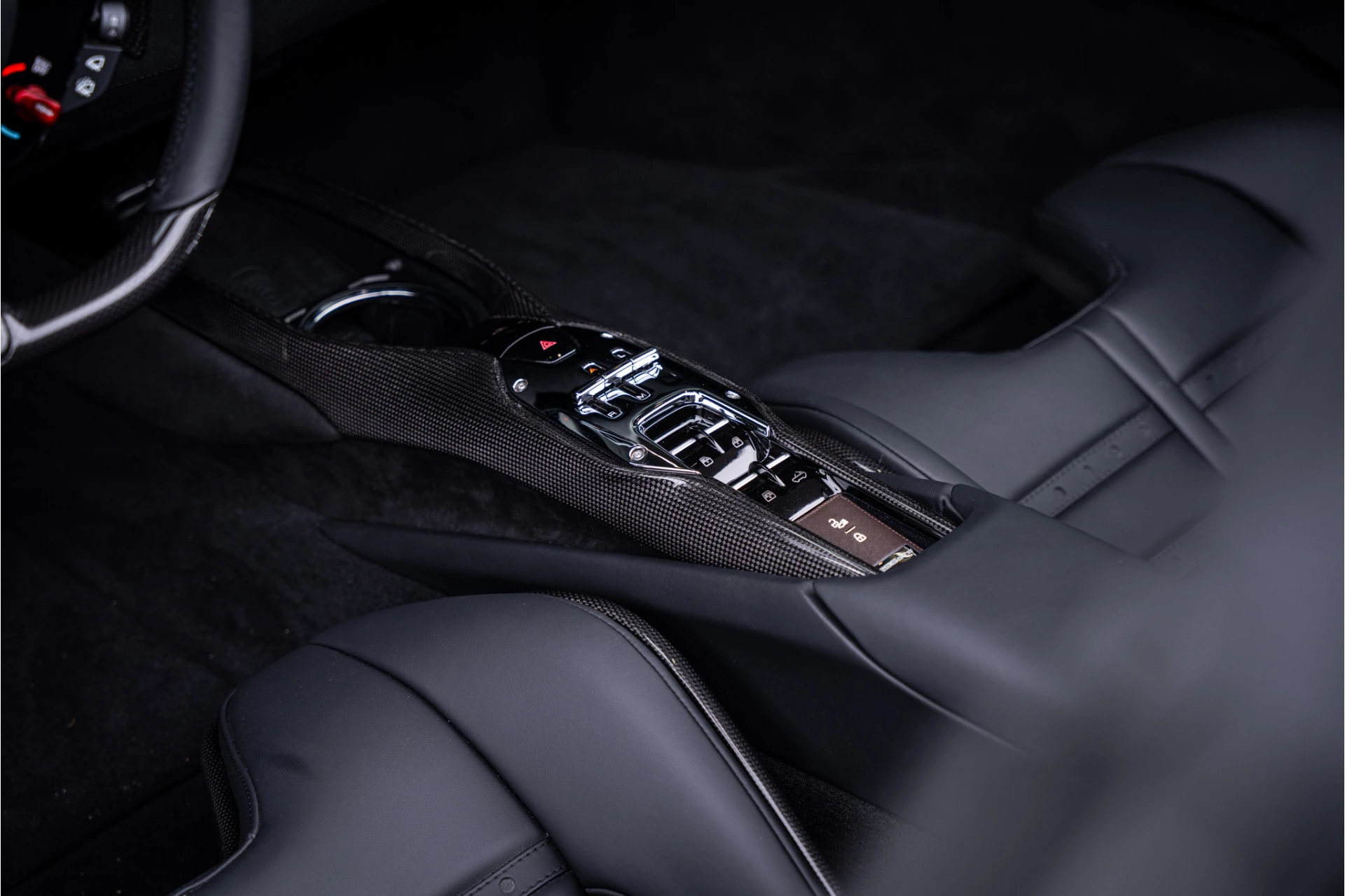 Hoofdafbeelding Ferrari 296