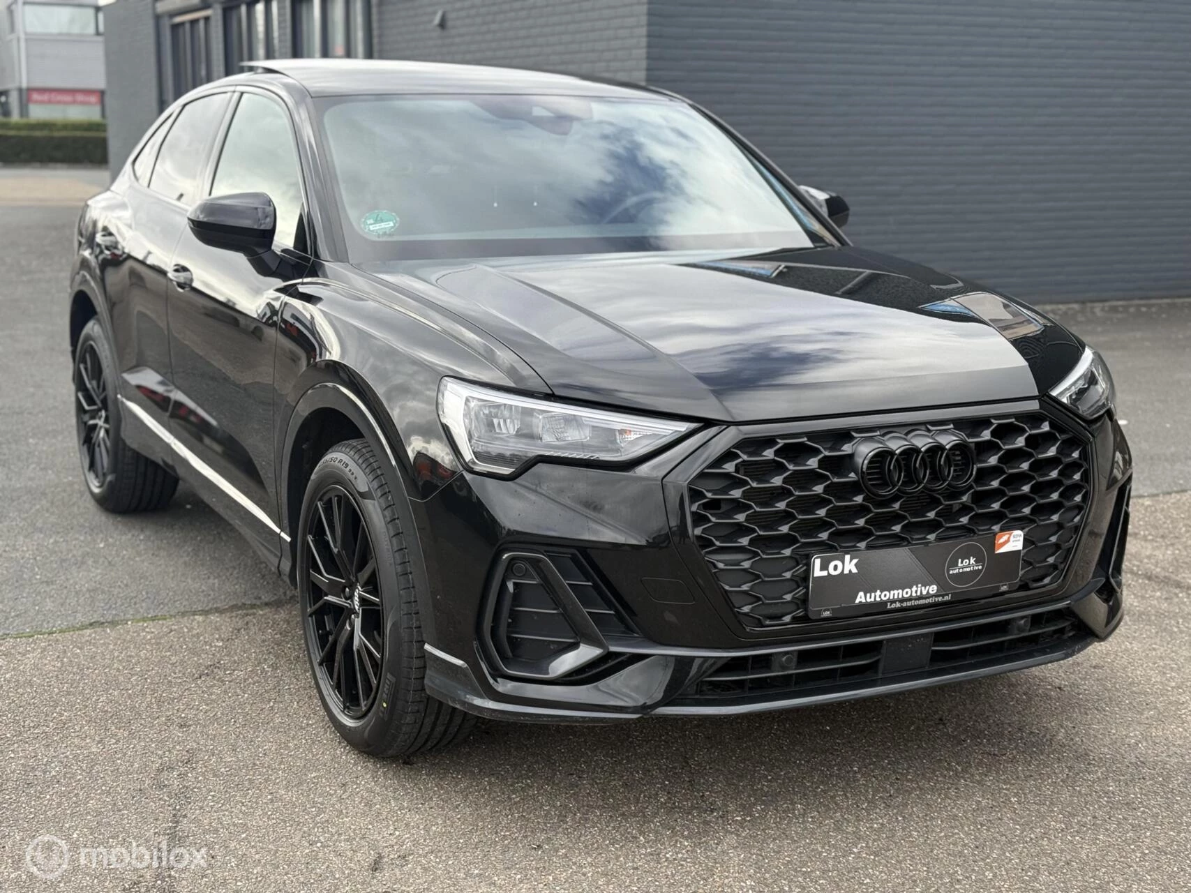 Hoofdafbeelding Audi Q3