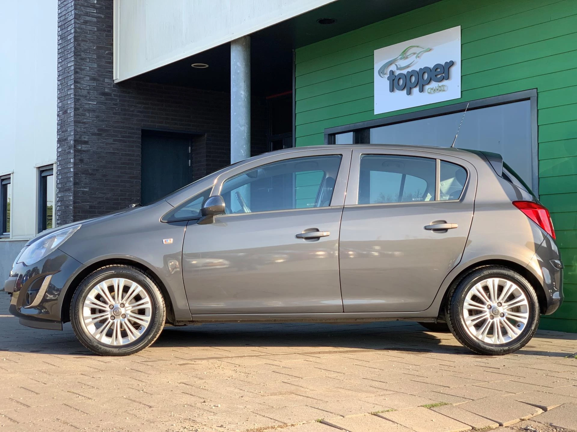 Hoofdafbeelding Opel Corsa