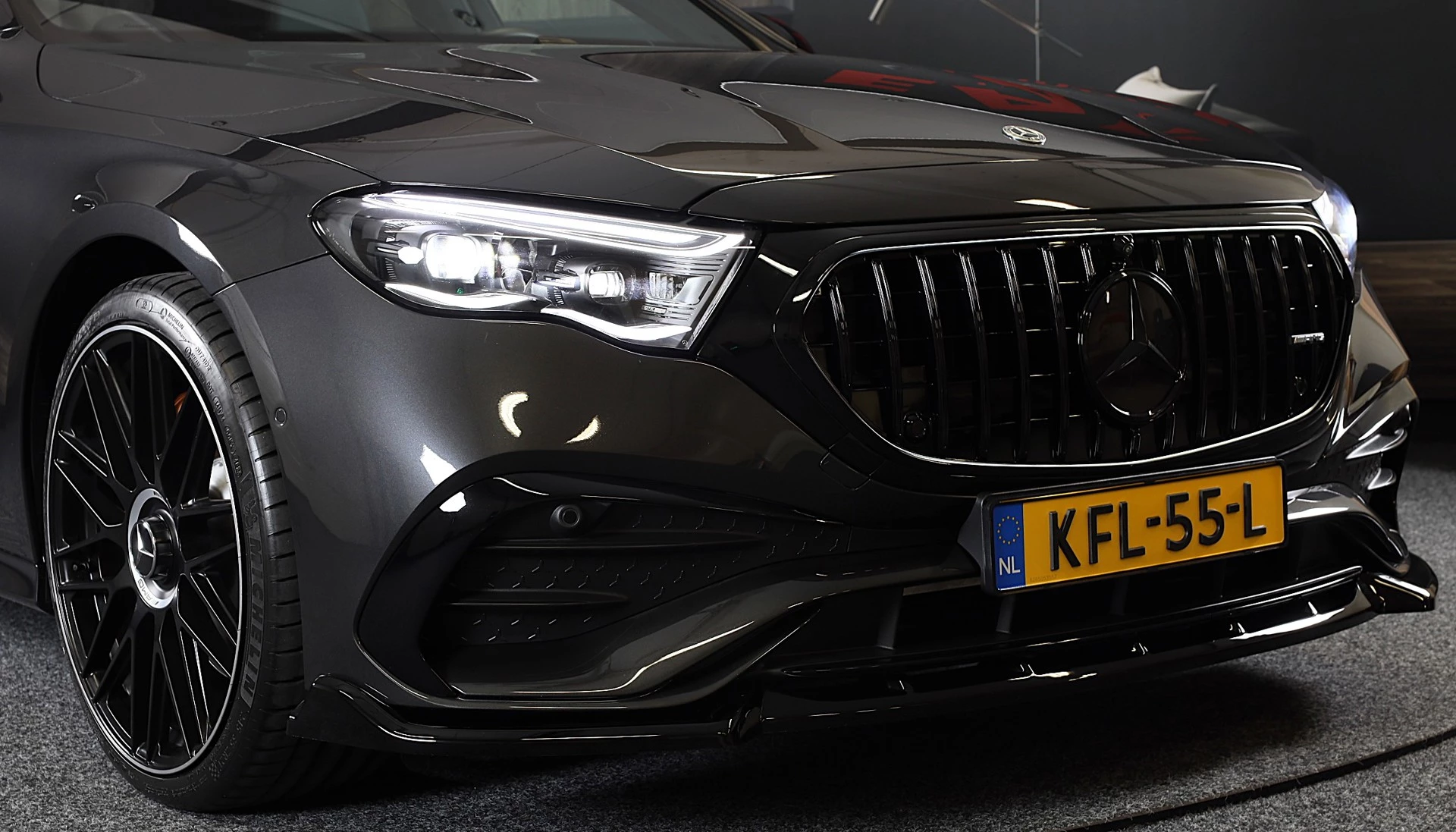 Hoofdafbeelding Mercedes-Benz E-Klasse