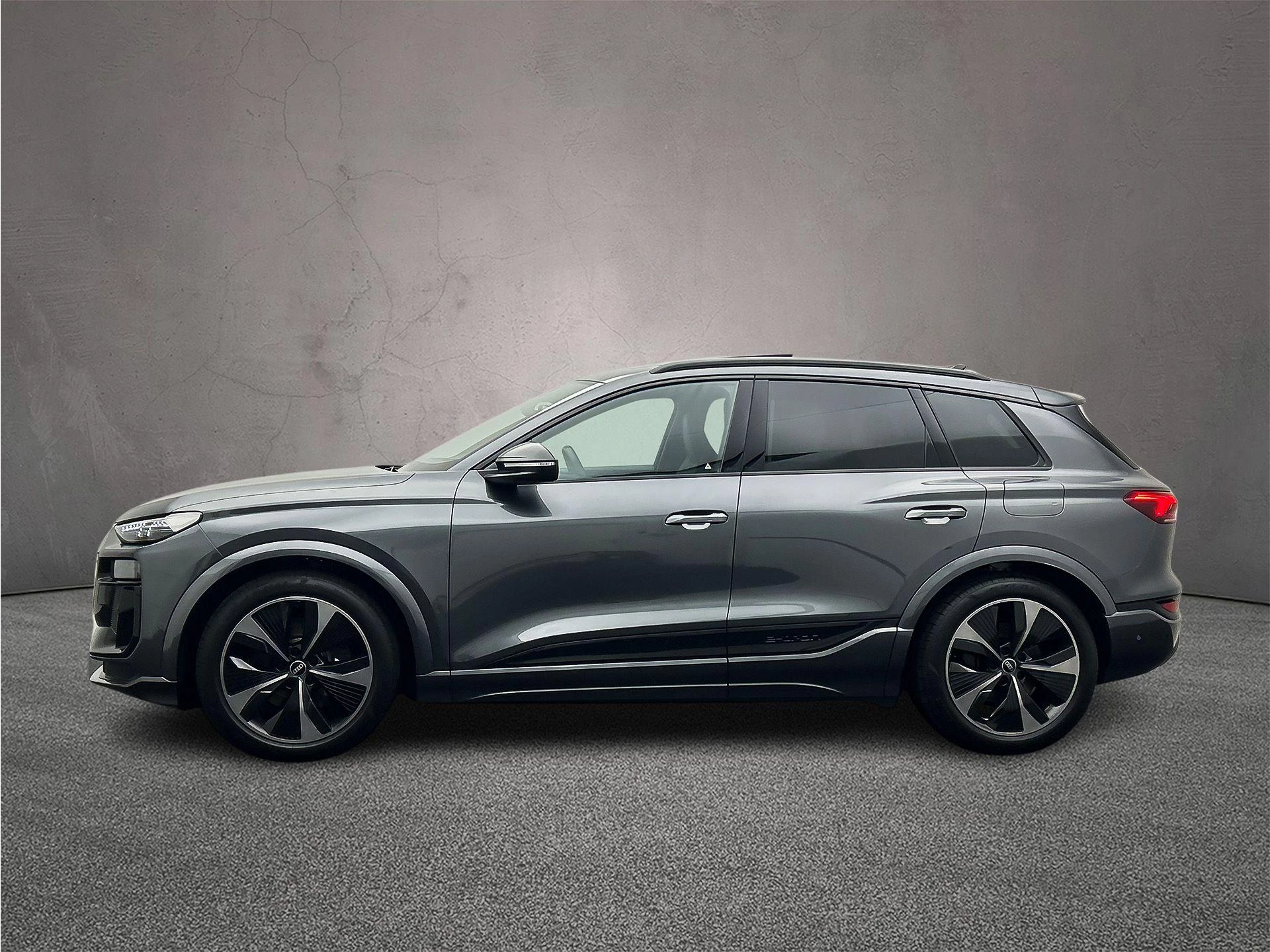 Hoofdafbeelding Audi SQ6 e-tron