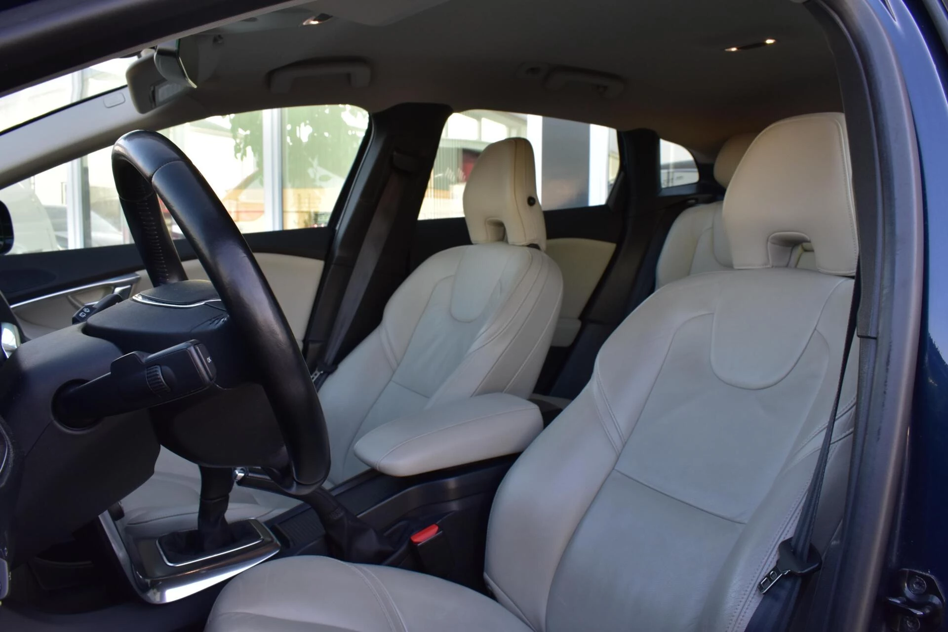 Hoofdafbeelding Volvo V40