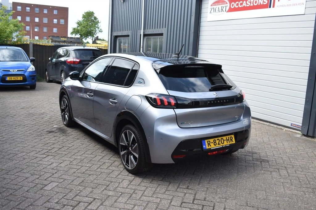 Hoofdafbeelding Peugeot e-208
