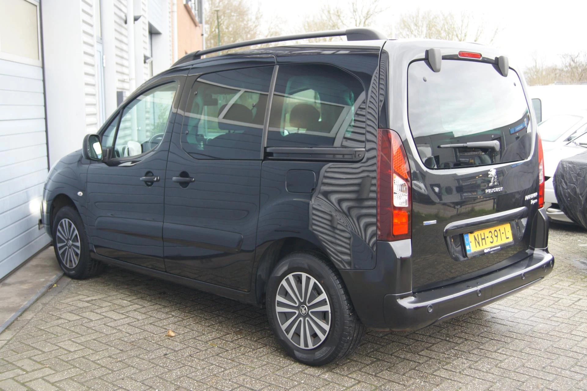 Hoofdafbeelding Peugeot Partner