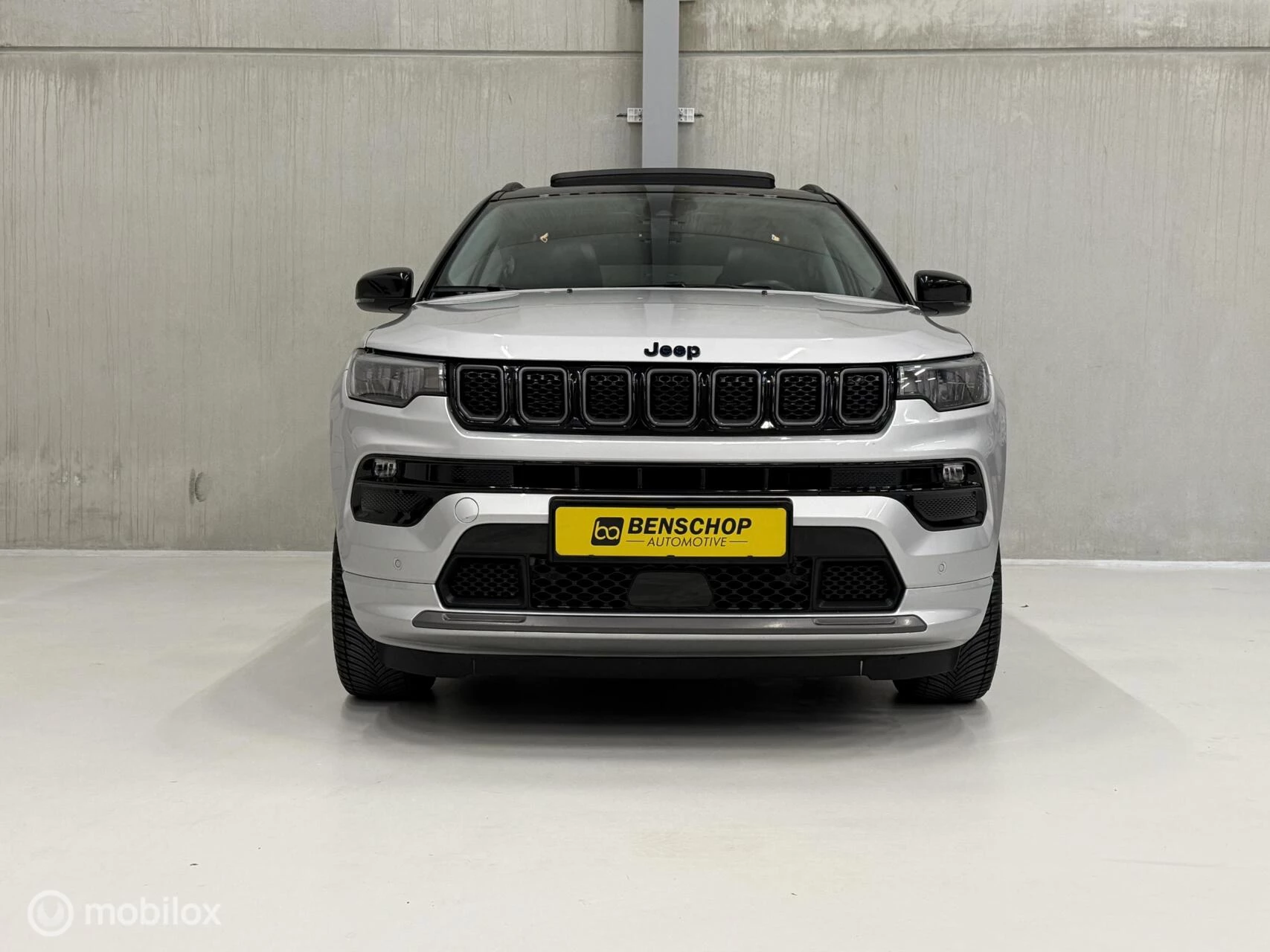Hoofdafbeelding Jeep Compass