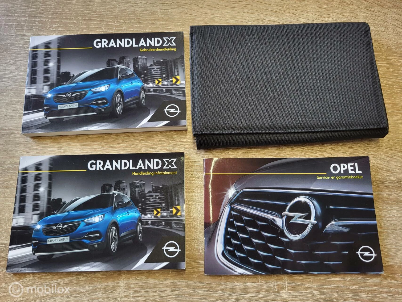 Hoofdafbeelding Opel Grandland X