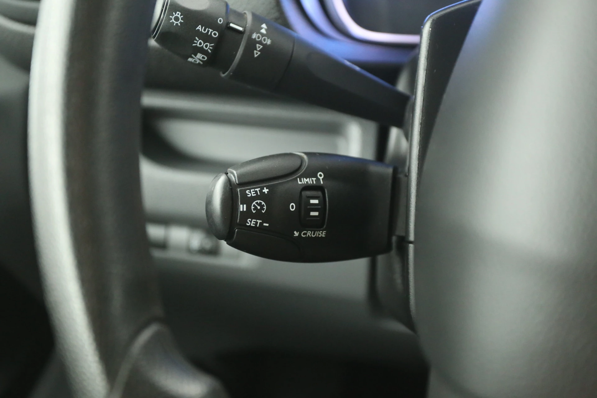 Hoofdafbeelding Peugeot e-Expert